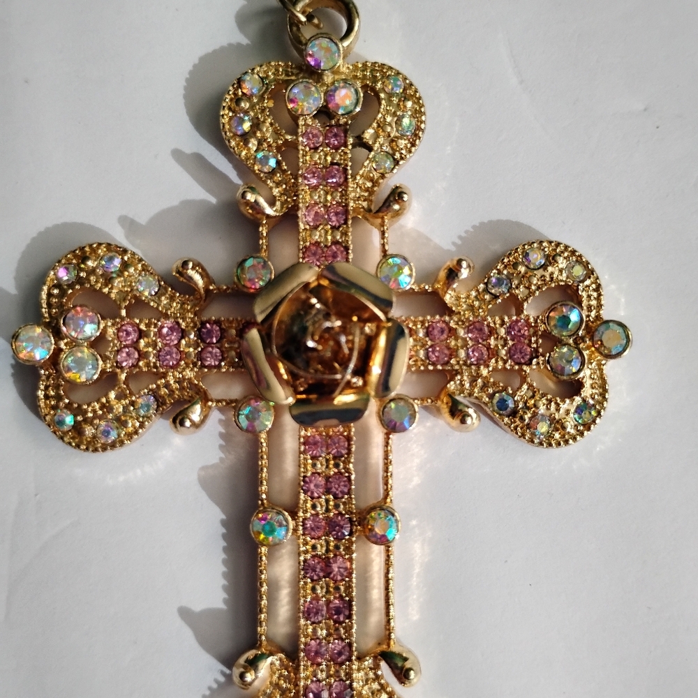 Large Cross Pendant, Gold-toned with Rhinestones, Pre-owned - Picture 4 of 5